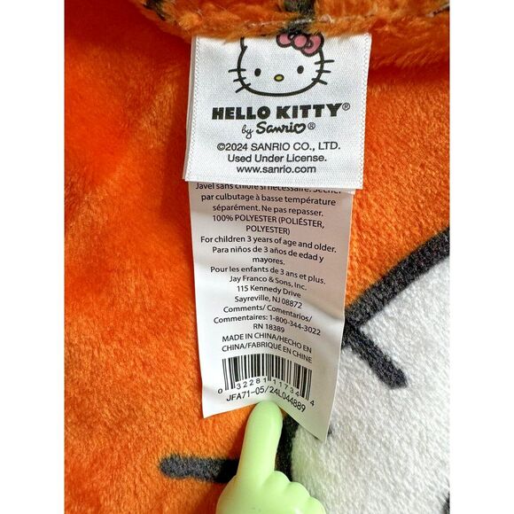 Hello Kitty Halloween Plush Throw Blanket - Oversized 60"x90", Orange - Picture 5 of 8